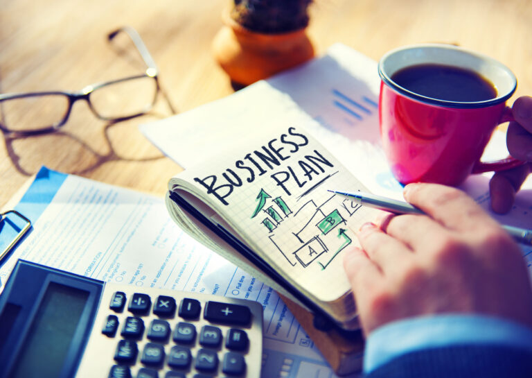What are the top 10 trends in digital banking this year?