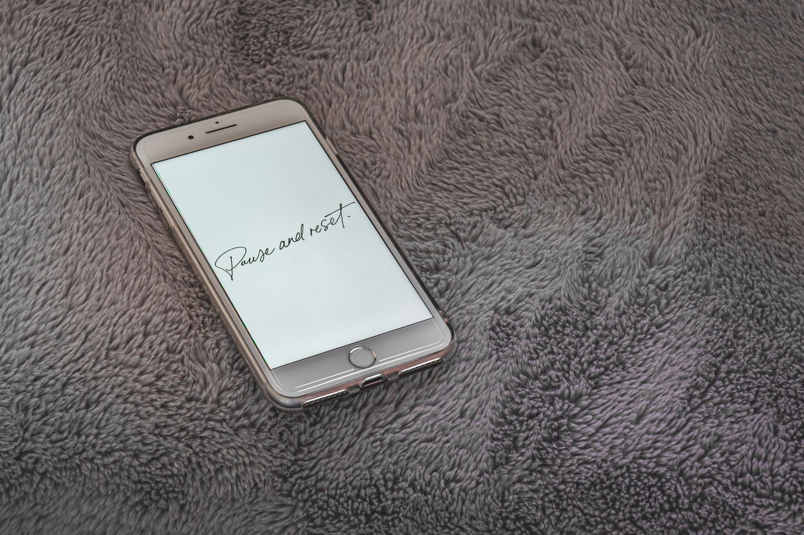 iPhone 17 factory reset