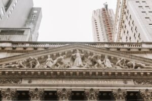 Wall Street ends lower: What are the proven reasons behind it?