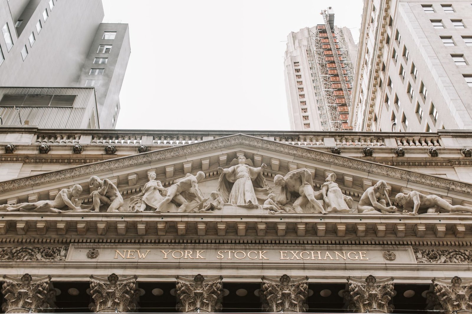 Wall Street ends lower